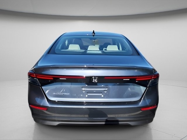 2025 Honda Accord SE photo 6