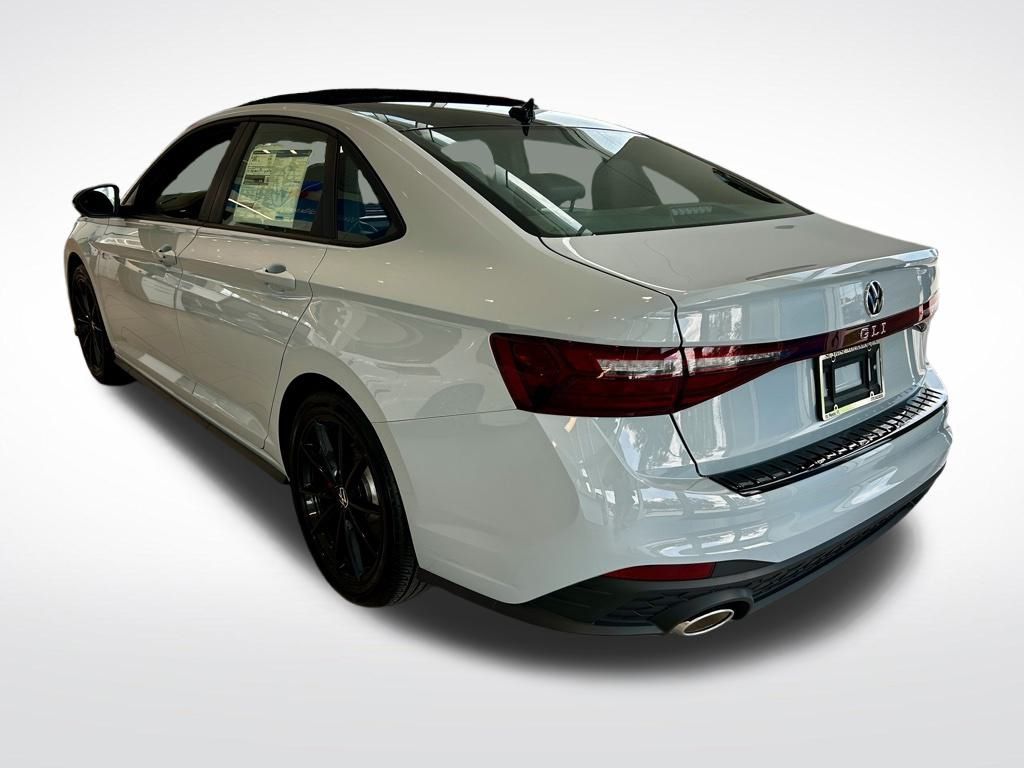 2025 Volkswagen Jetta GLI 2.0T Autobahn photo 5