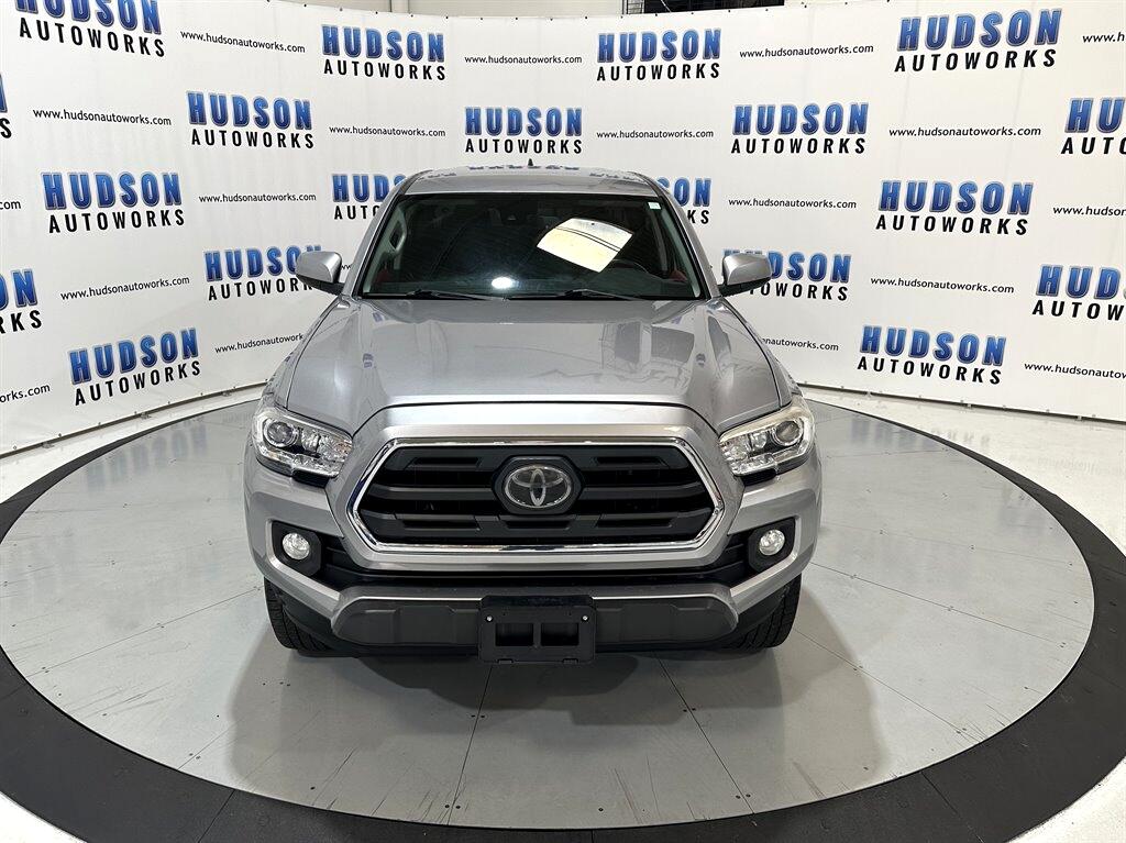 2018 Toyota Tacoma SR5 photo 11