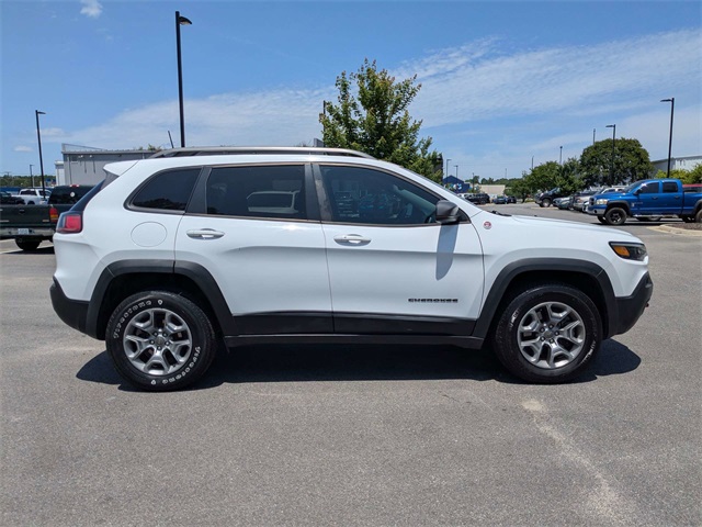 2019 Jeep Cherokee Trailhawk photo 3