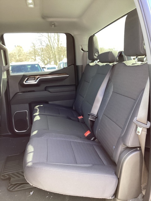 2025 Chevrolet Silverado 1500 LT photo 14