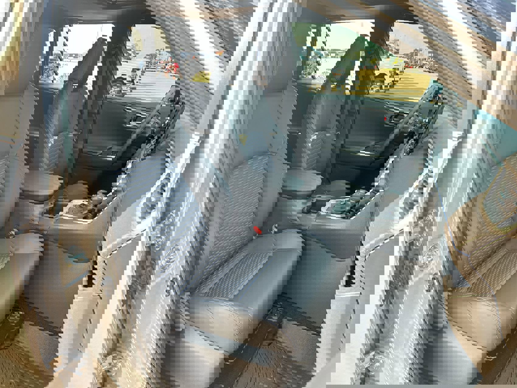2023 Toyota RAV4 Hybrid XSE photo 24