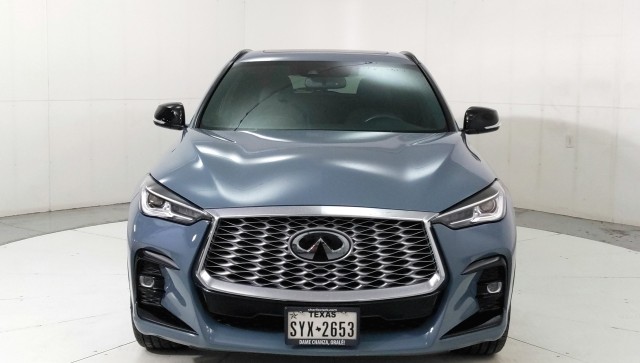 Used 2023  INFINITI LUXE image 8