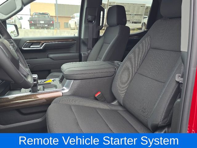 2025 Chevrolet Silverado 1500 RST photo 18
