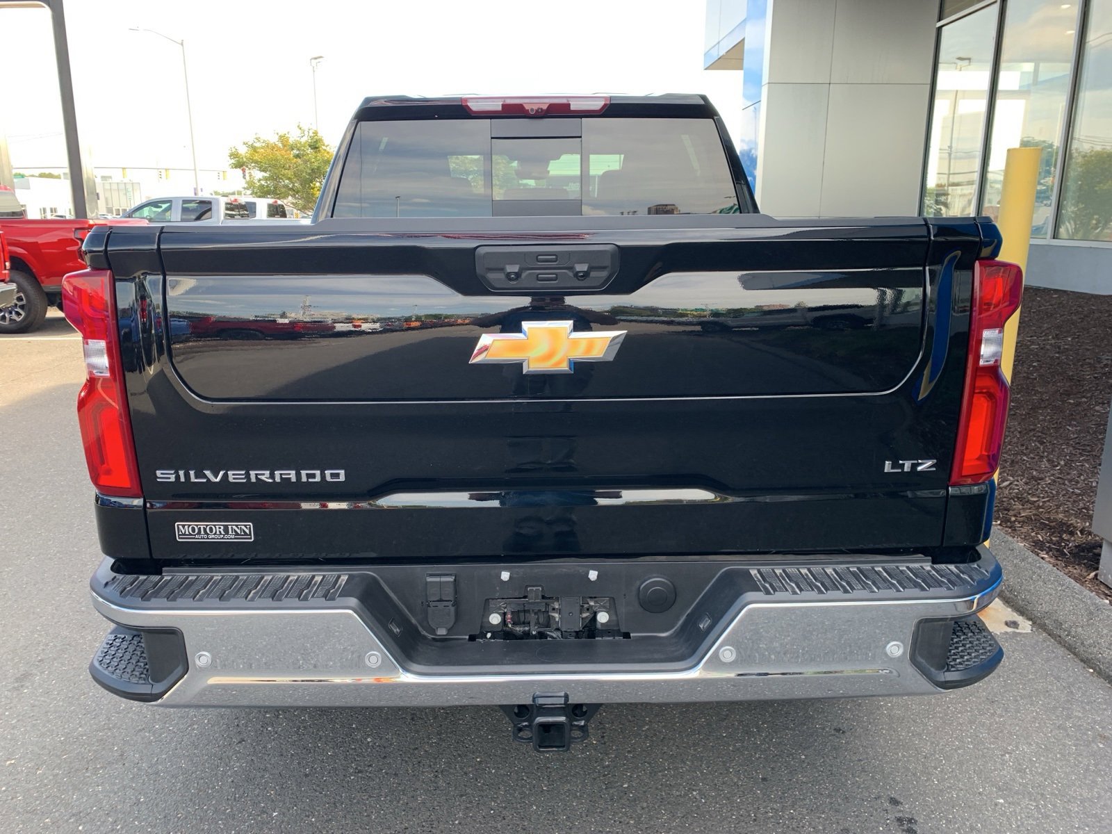2025 Chevrolet Silverado 1500 LTZ photo 6