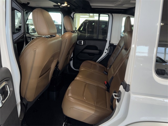 2020 Jeep Wrangler Unlimited Sahara photo 14