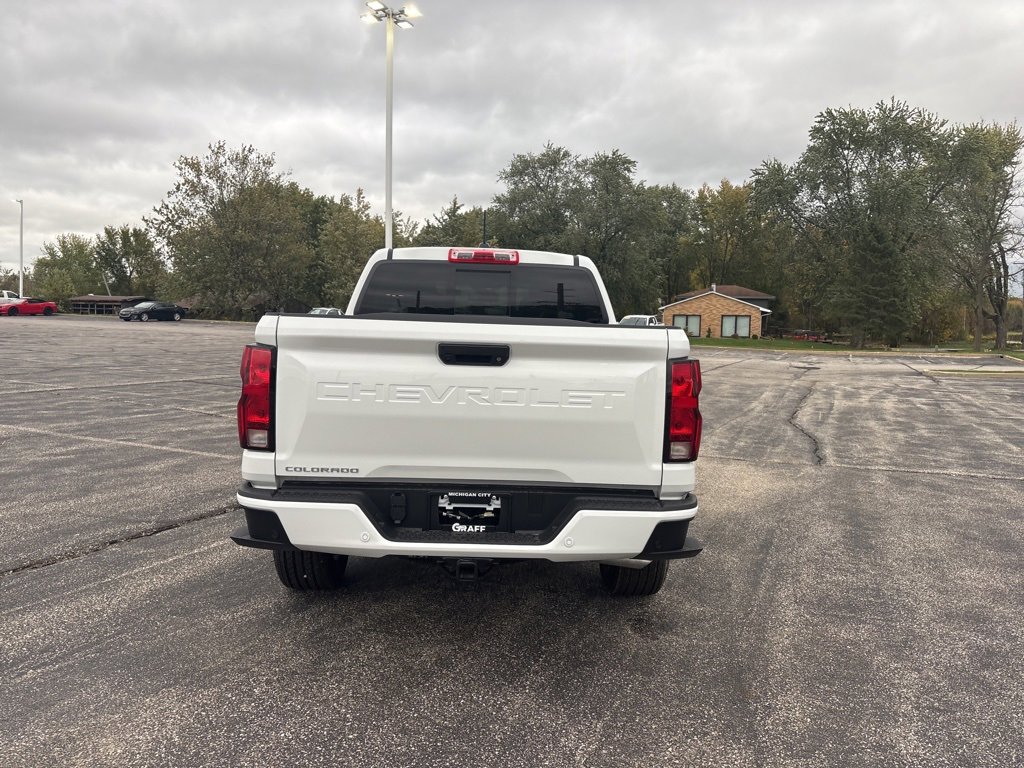 2026 Chevrolet Colorado LT photo 4
