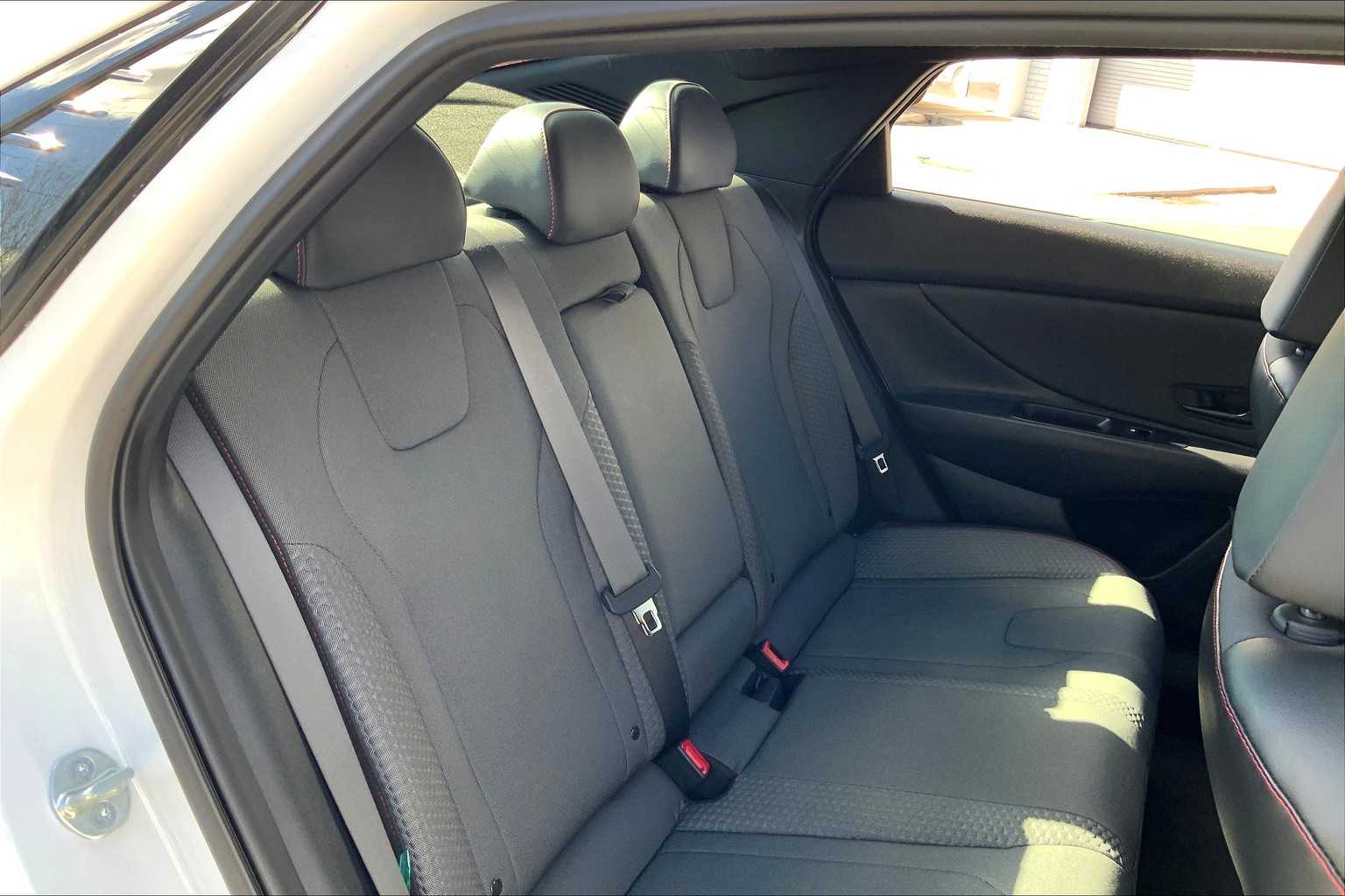2023 Hyundai Elantra N Line photo 17
