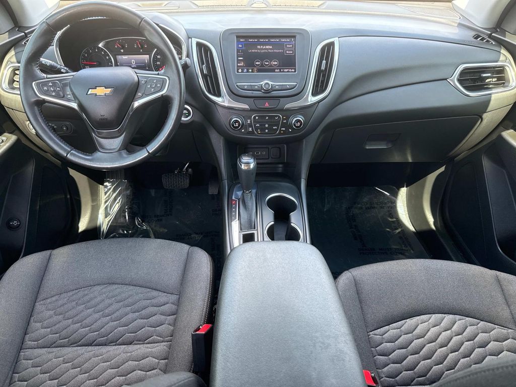 2021 Chevrolet Equinox LT photo 14