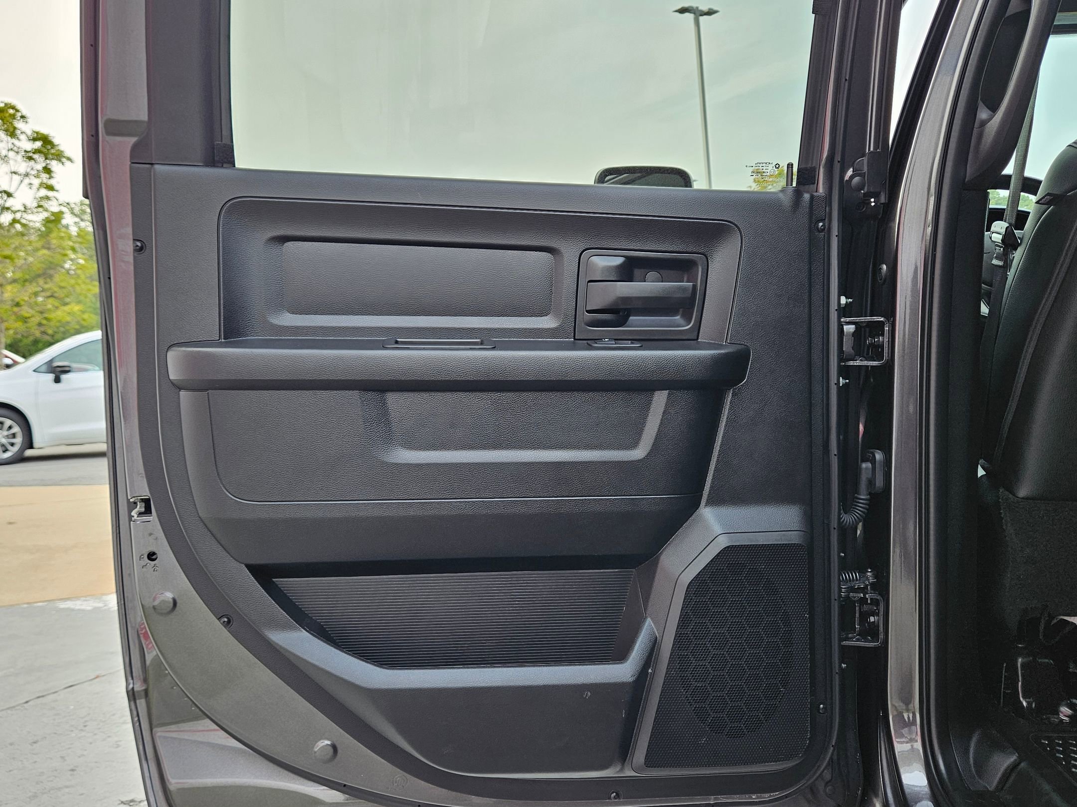 2024 Ram 2500 Tradesman photo 21