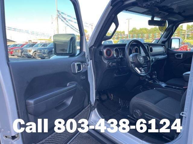 2022 Jeep Gladiator Mojave photo 2
