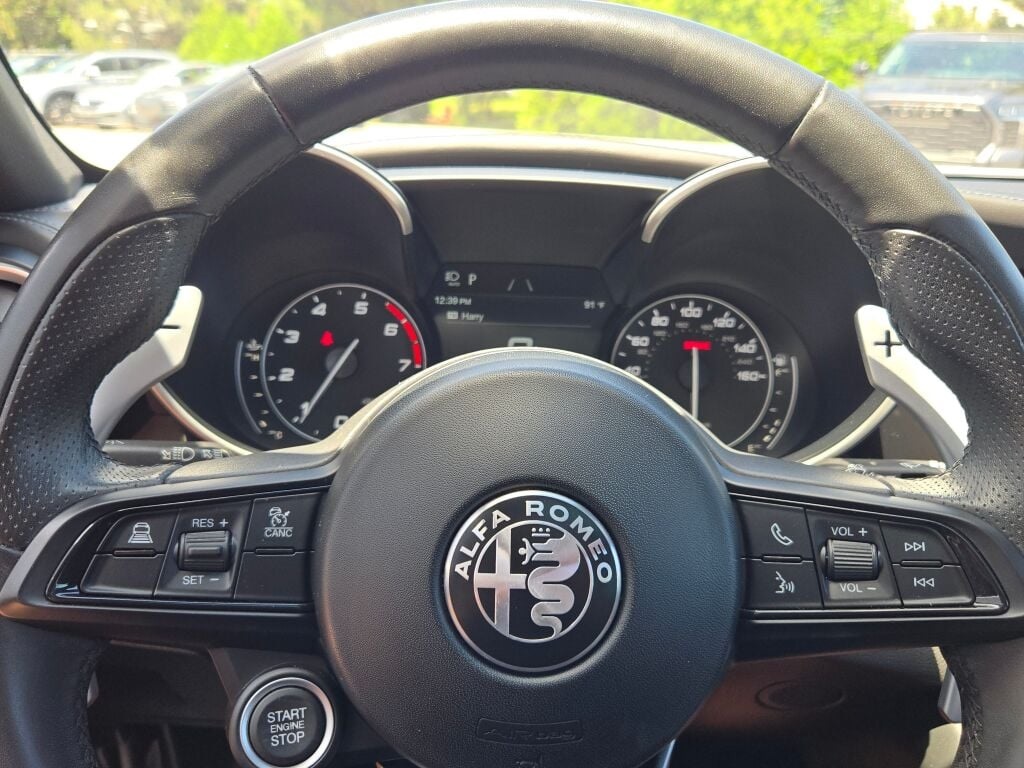 2023 Alfa Romeo Giulia Ti photo 29