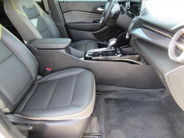 2025 Chevrolet Trax ACTIV photo 8