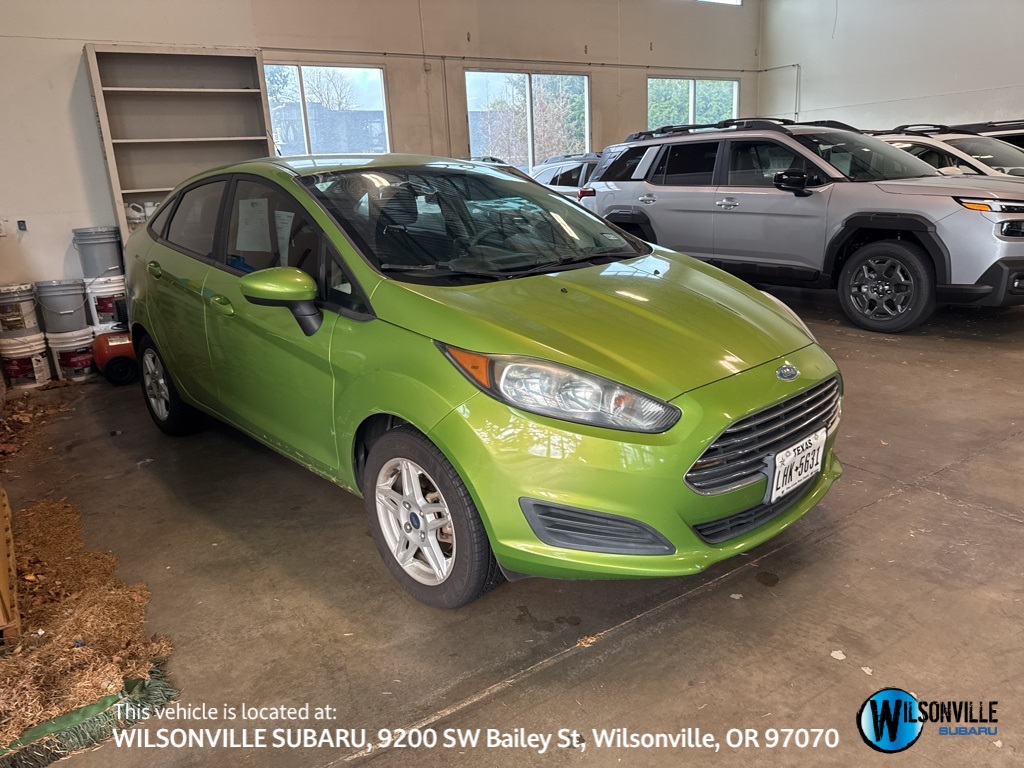 2018 Ford Fiesta SE's photo