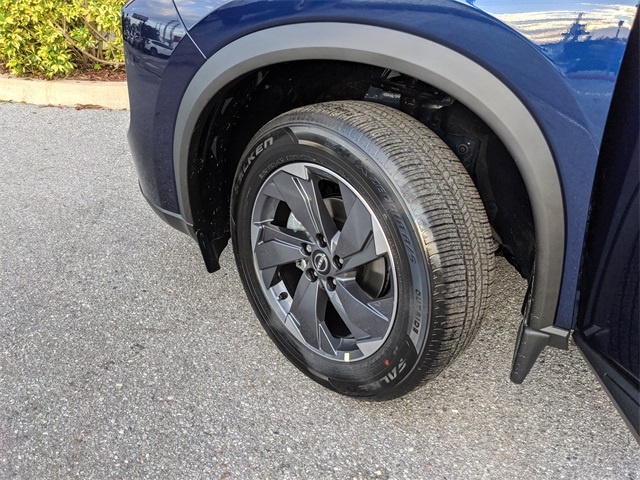 2026 Nissan Rogue SV photo 24