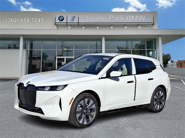 2026 BMW iX 45's photo