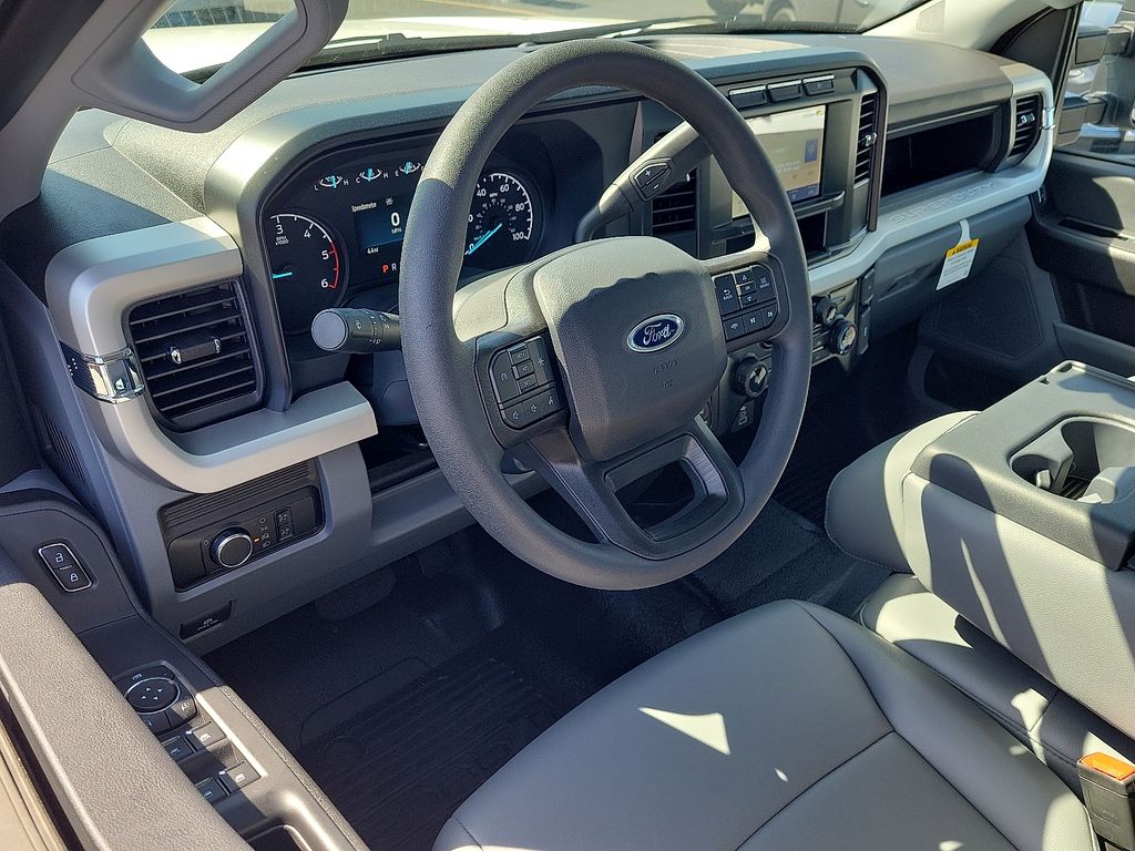 2024 Ford F-550 XL photo 6