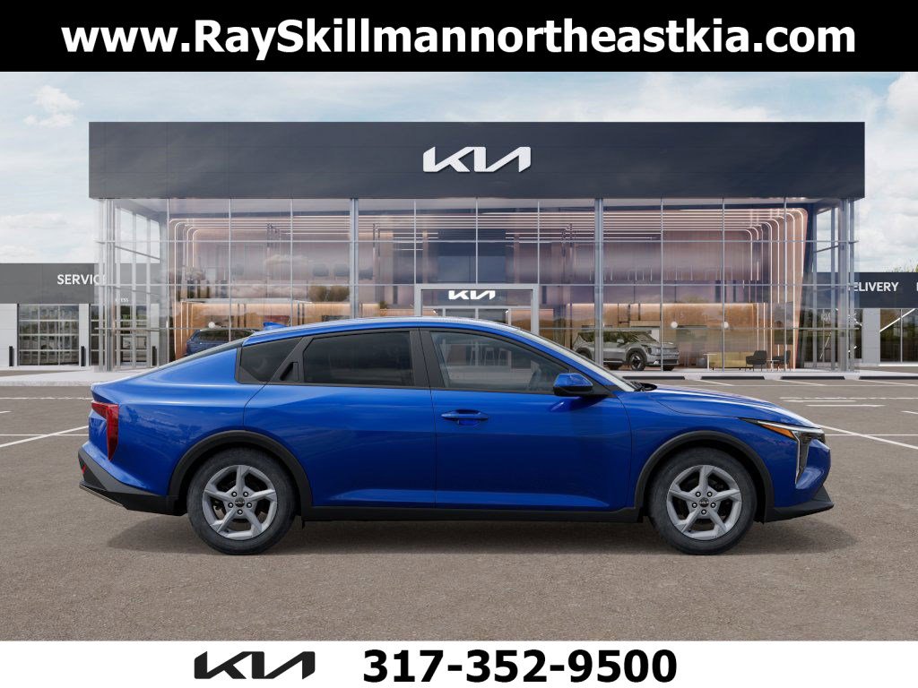 2025 Kia K4 LXS photo 7