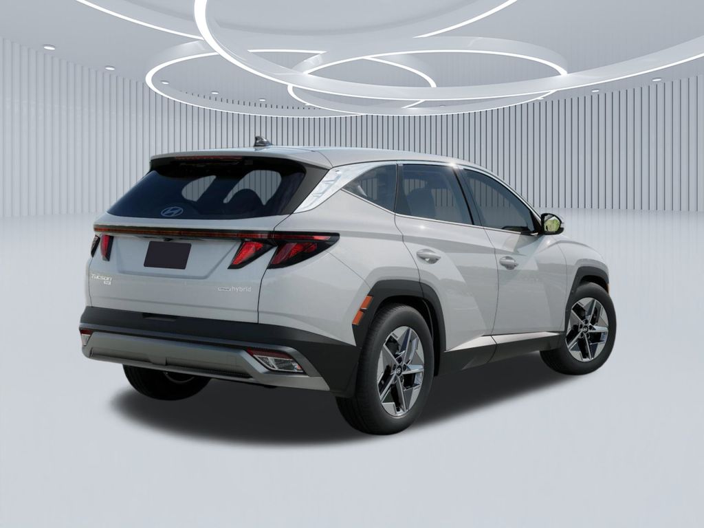 2026 Hyundai Tucson Hybrid SEL photo 4