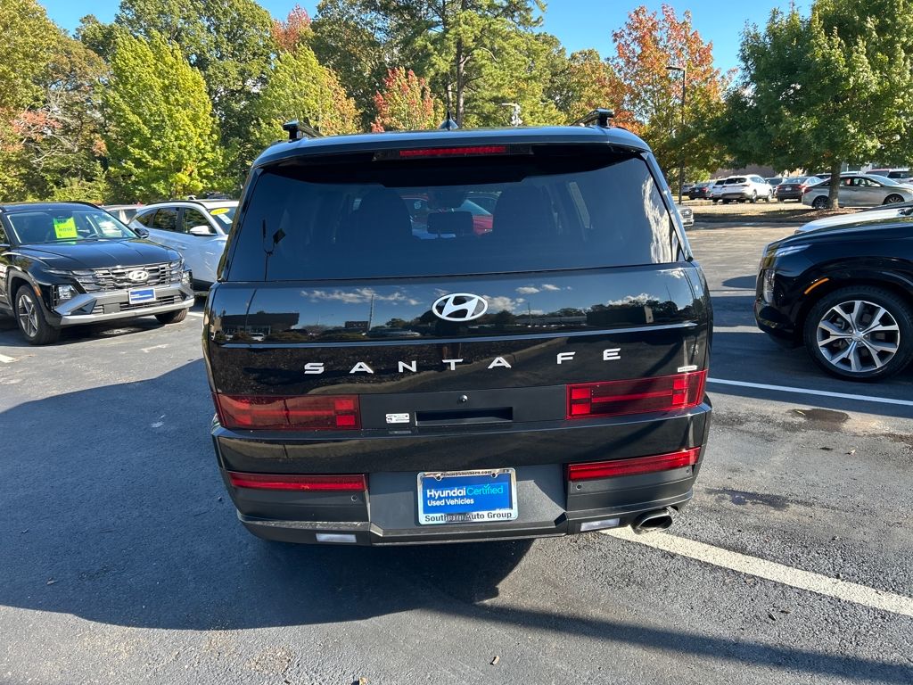 2025 Hyundai Santa Fe SEL photo 2