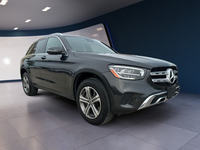 2022 Mercedes Benz GLC 300 photo 7