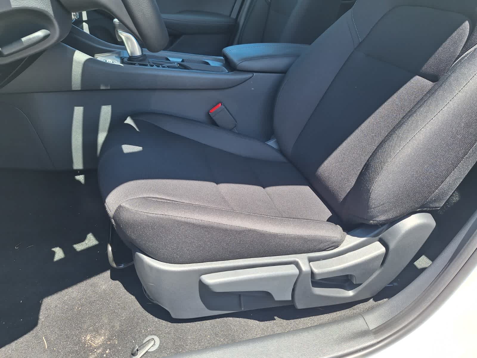2025 Nissan Sentra S photo 10