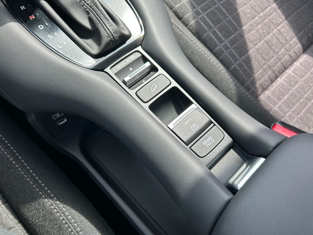 2026 Honda HR-V LX photo 26