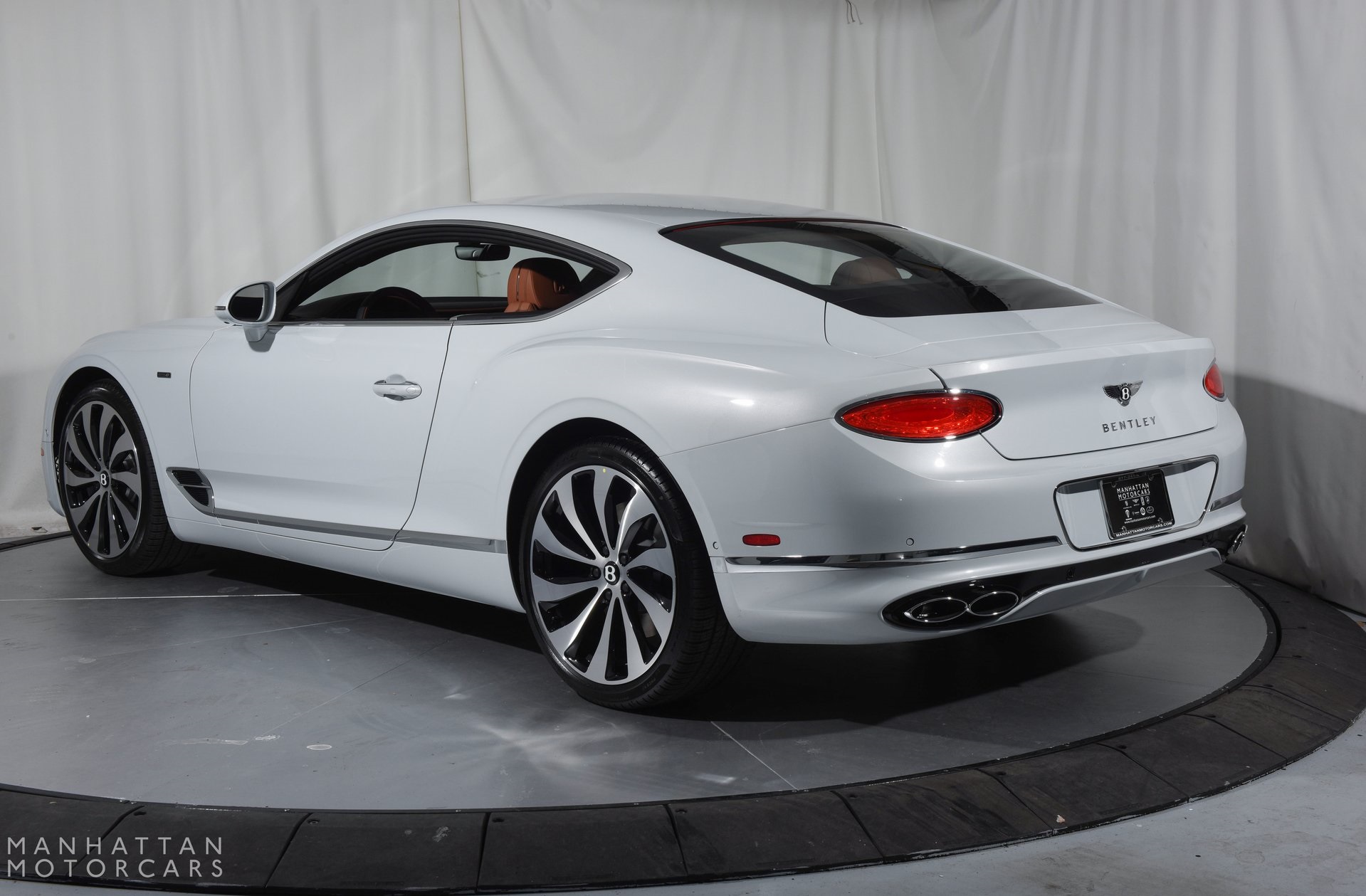2024 Bentley Continental GT V8 photo 7
