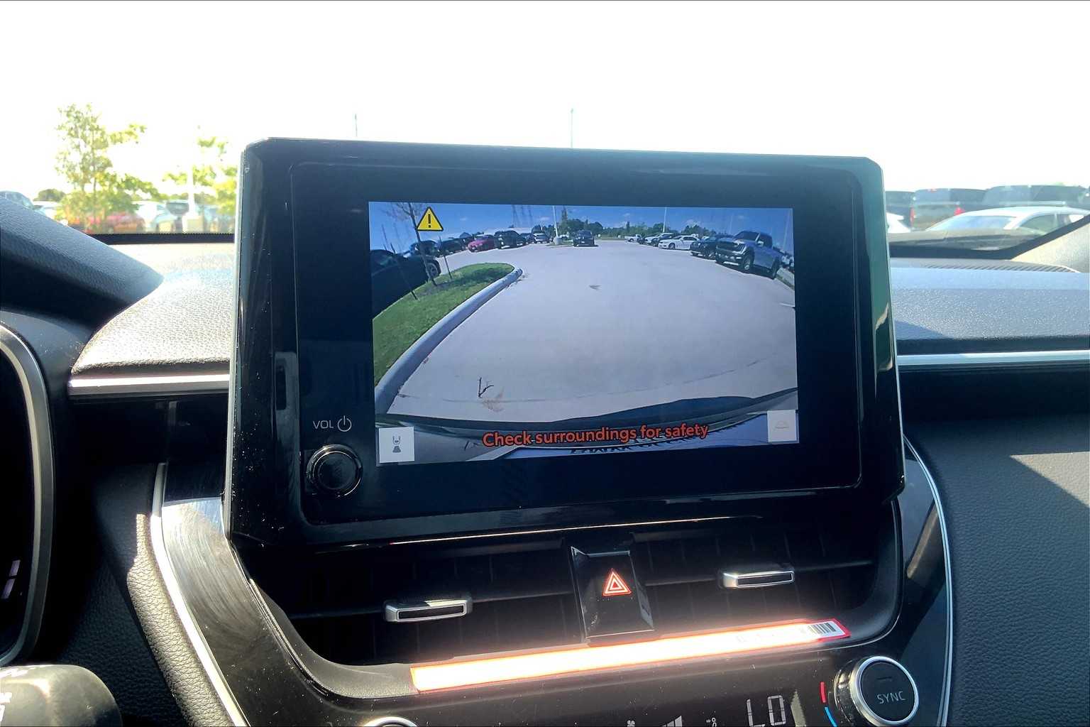 2023 Toyota Corolla Cross Hybrid XSE photo 21