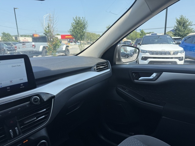 2020 Ford Escape SE photo 23
