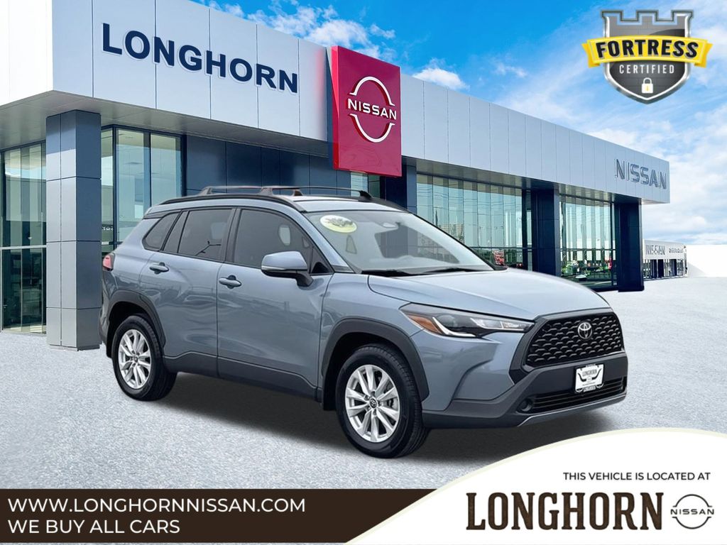 2024 Toyota Corolla Cross LE