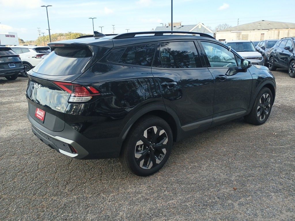 2023 Kia Sportage X-Line photo 4