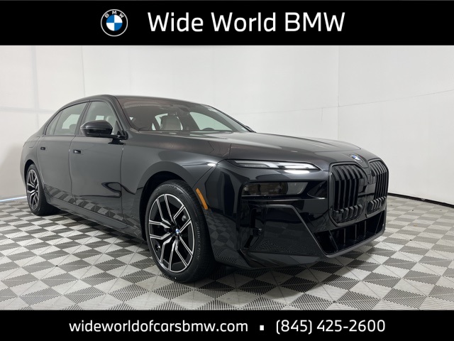 2026 BMW 7 Series 740i's photo