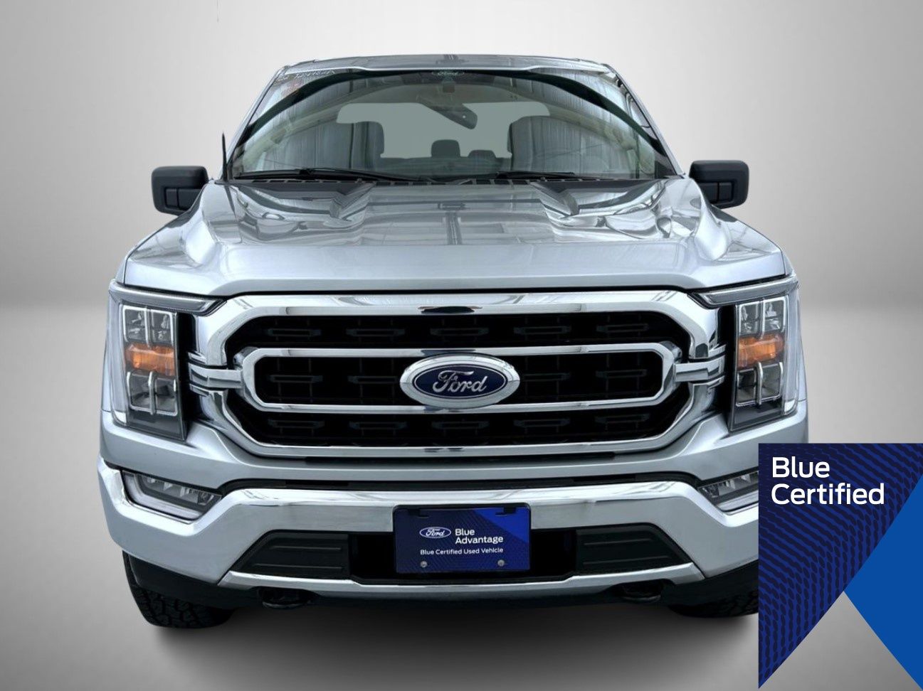 2022 Ford F-150 XLT photo 2
