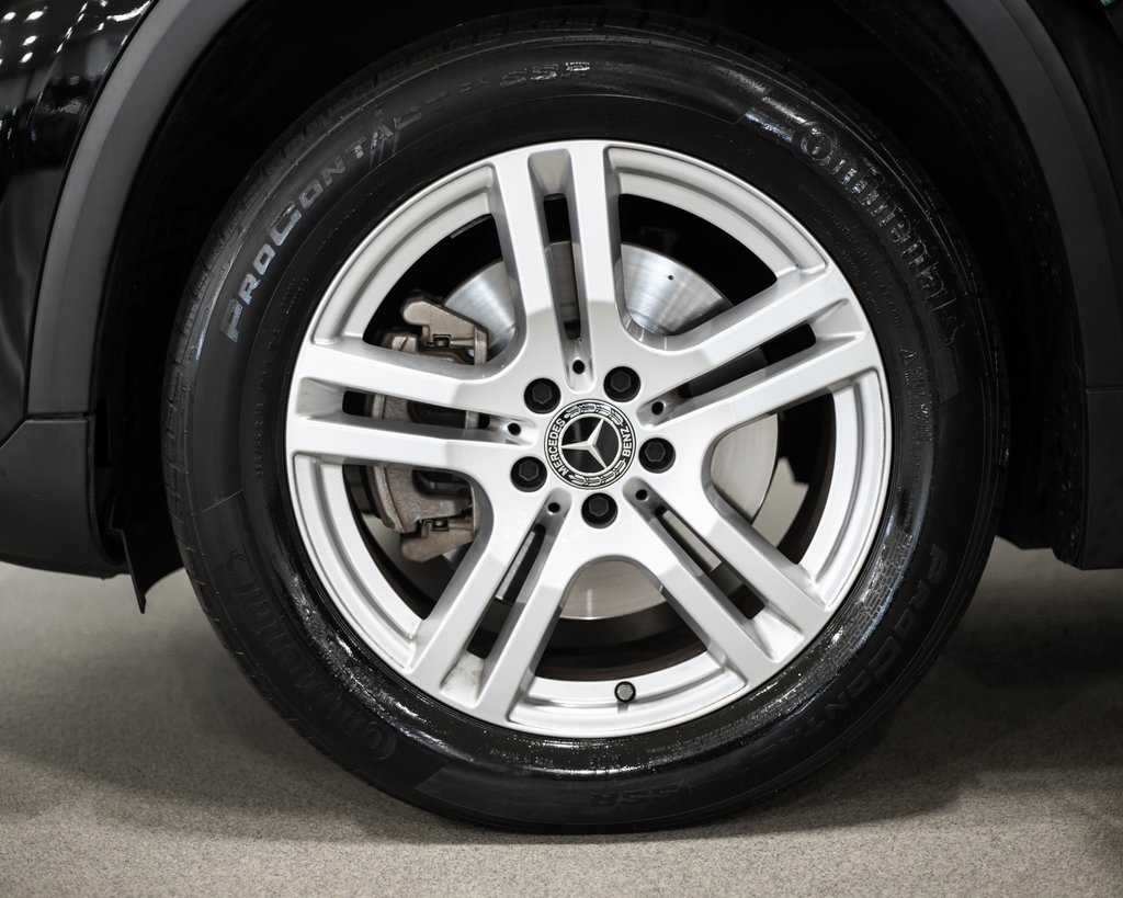 2022 Mercedes Benz GLA 250 4MATIC photo 4
