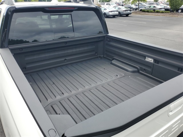 2025 Honda Ridgeline Black Edition photo 8