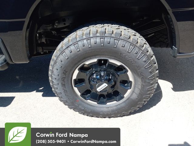 New 2025  Ford Lariat image 34