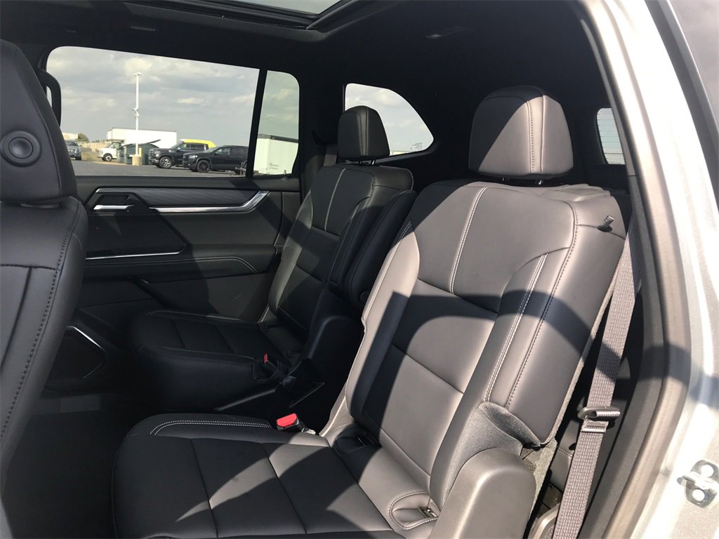 2026 Gmc Acadia Elevation Black Edition photo 25