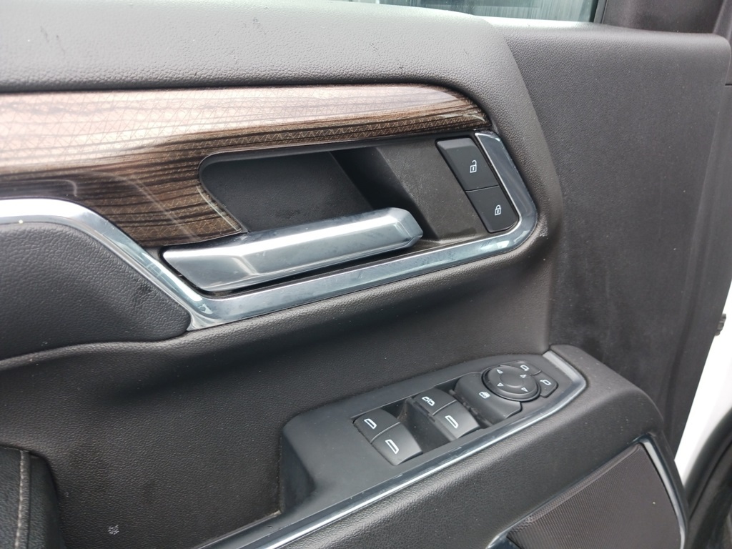 2024 Chevrolet Silverado 2500HD LT photo 9