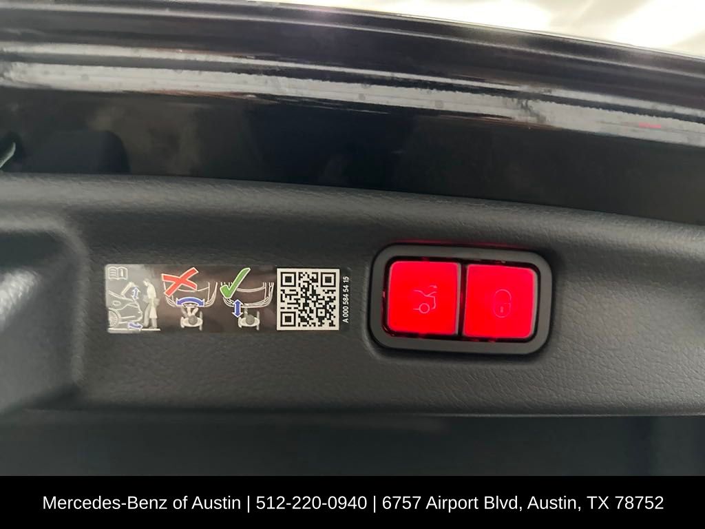 2025 Mercedes Benz C 300 photo 19
