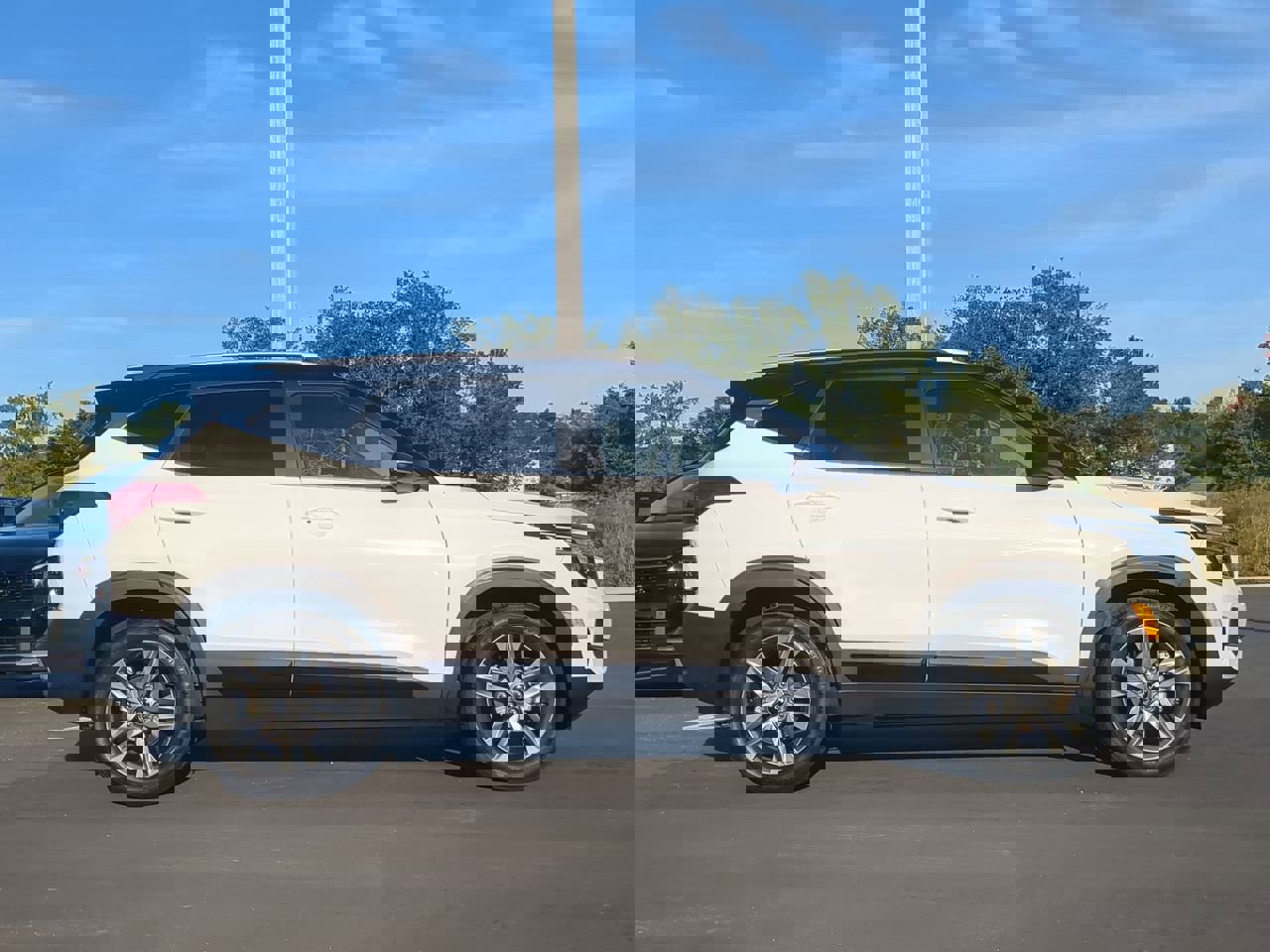 2023 Kia Seltos S photo 3