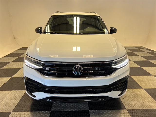 3VVCB7AX7RM124208