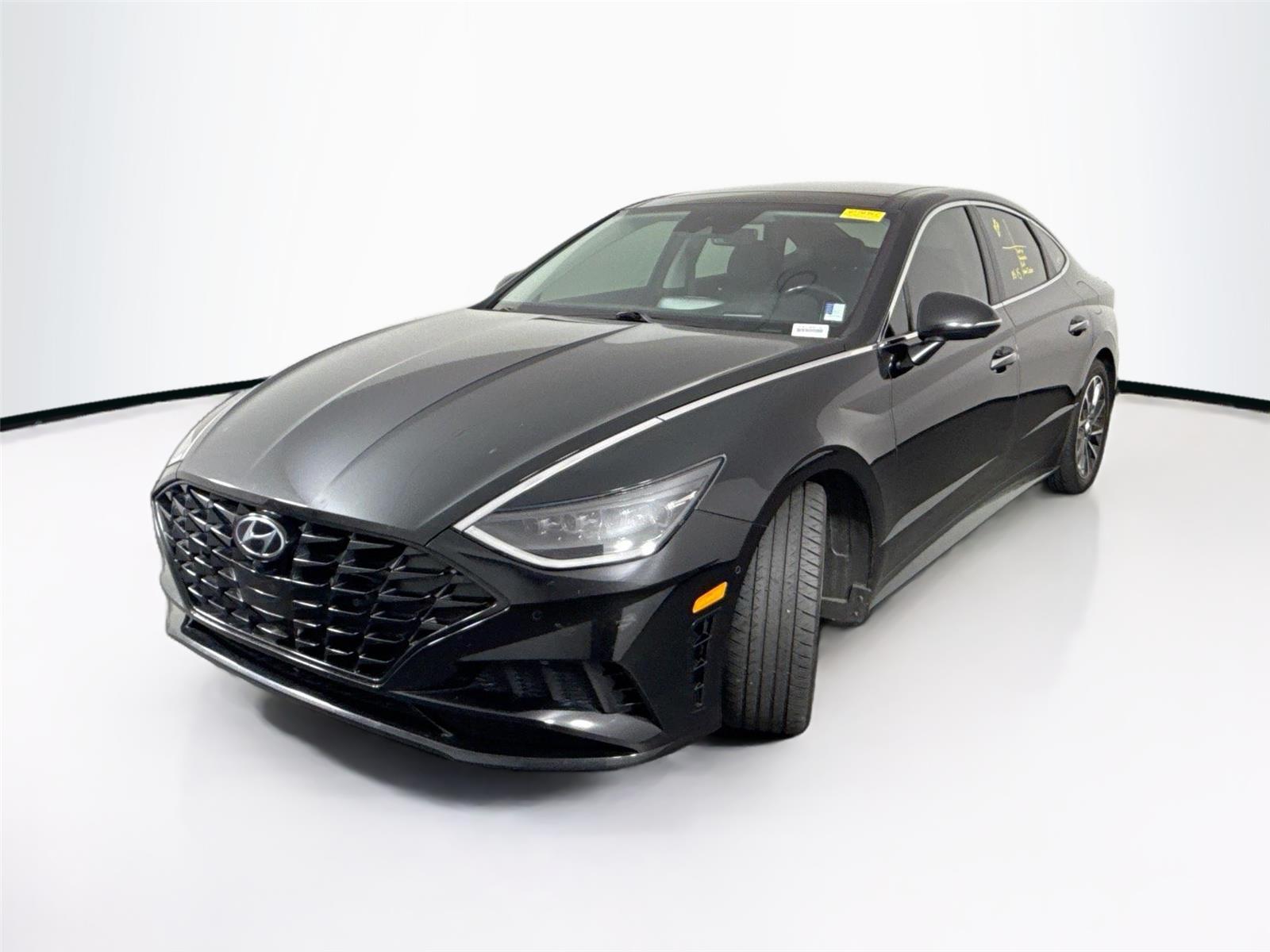 2022 Hyundai Sonata Limited photo 2