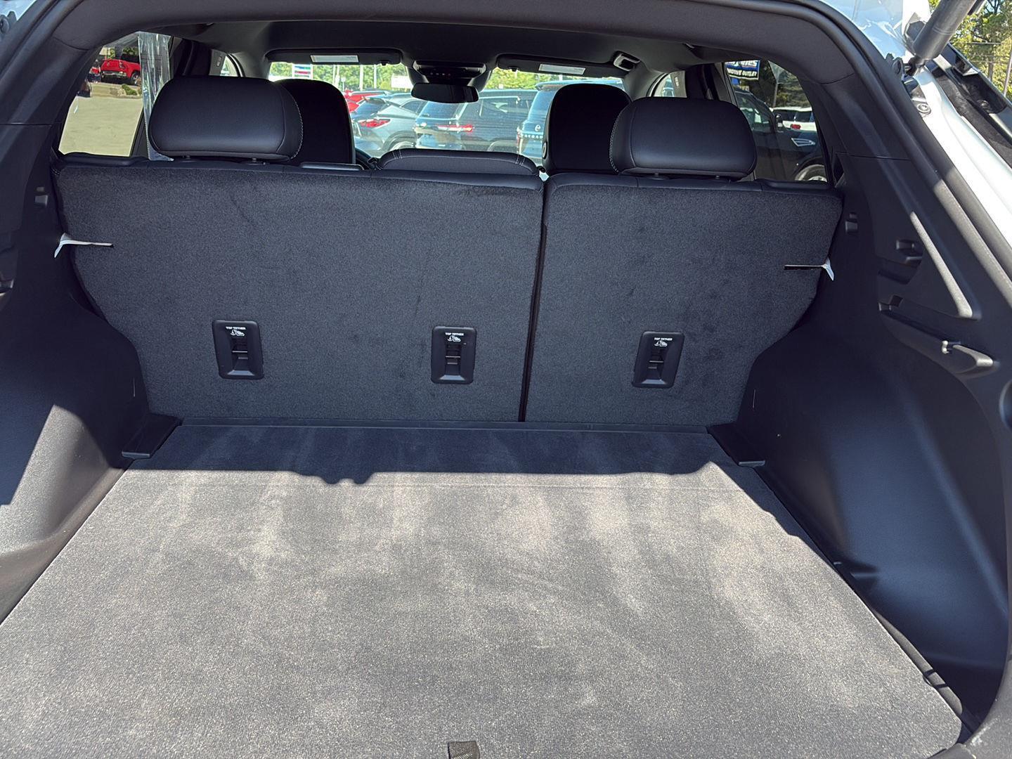 2024 Chevrolet Equinox EV 1LT photo 20