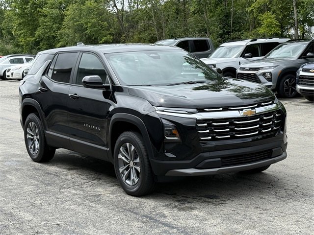 2026 Chevrolet Equinox LT photo 2