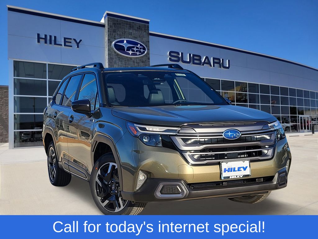 2025 Subaru Forester Limited's photo
