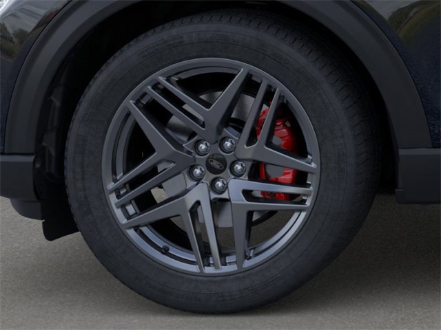 2025 Ford Explorer ST-Line photo 14