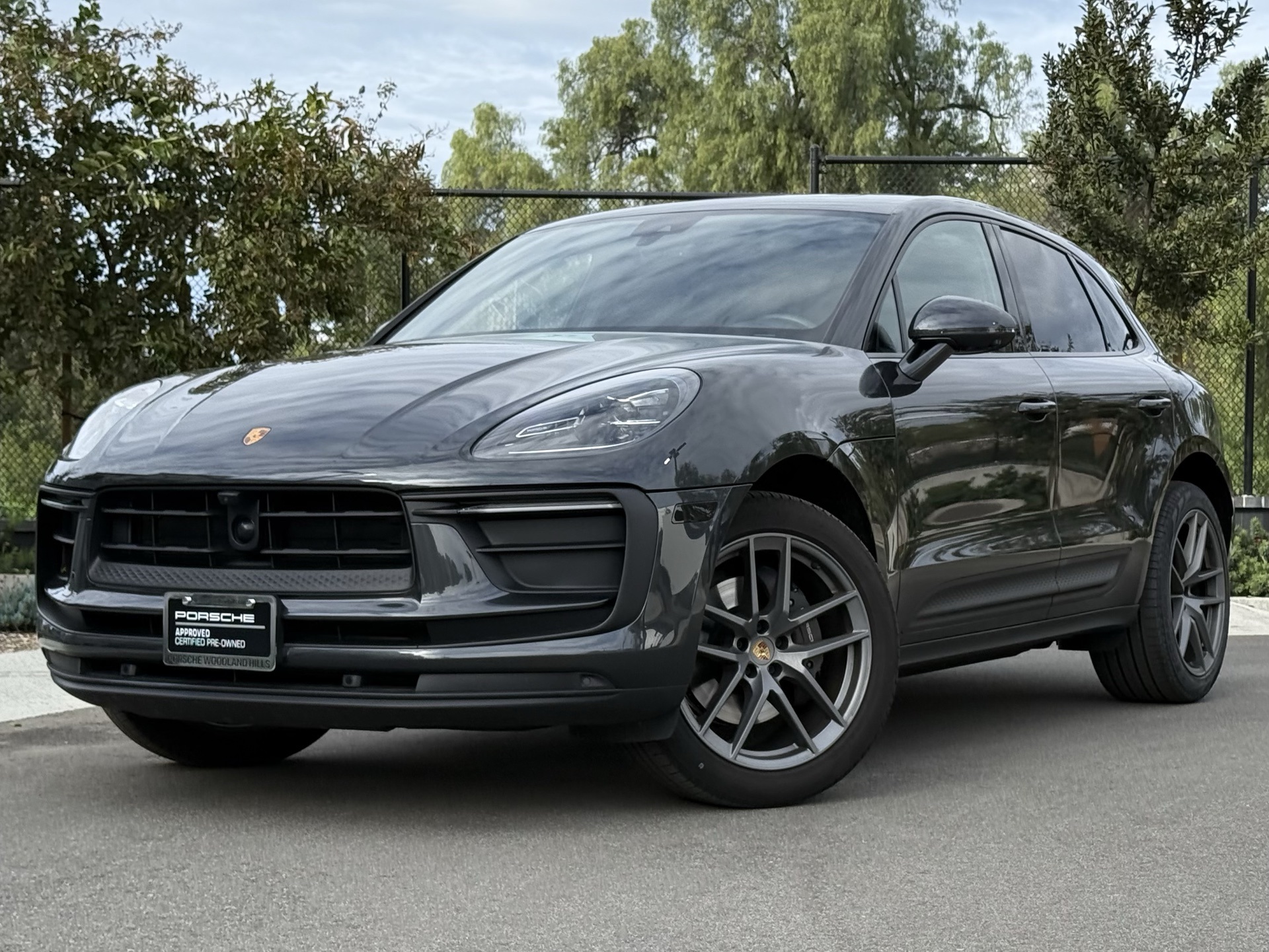 2024 Porsche Macan Base