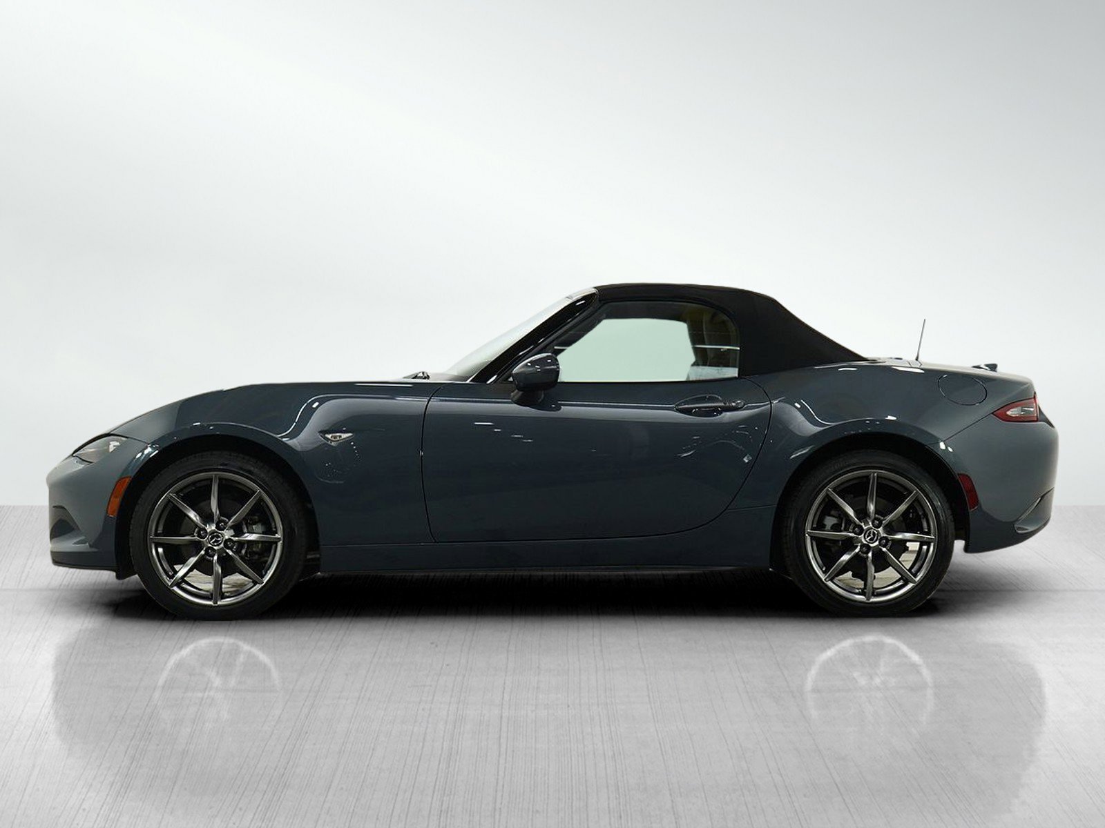 Used 2021 Mazda MX-5 Miata Grand Touring with VIN JM1NDAD77M0460463 for sale in Bloomington, Minnesota
