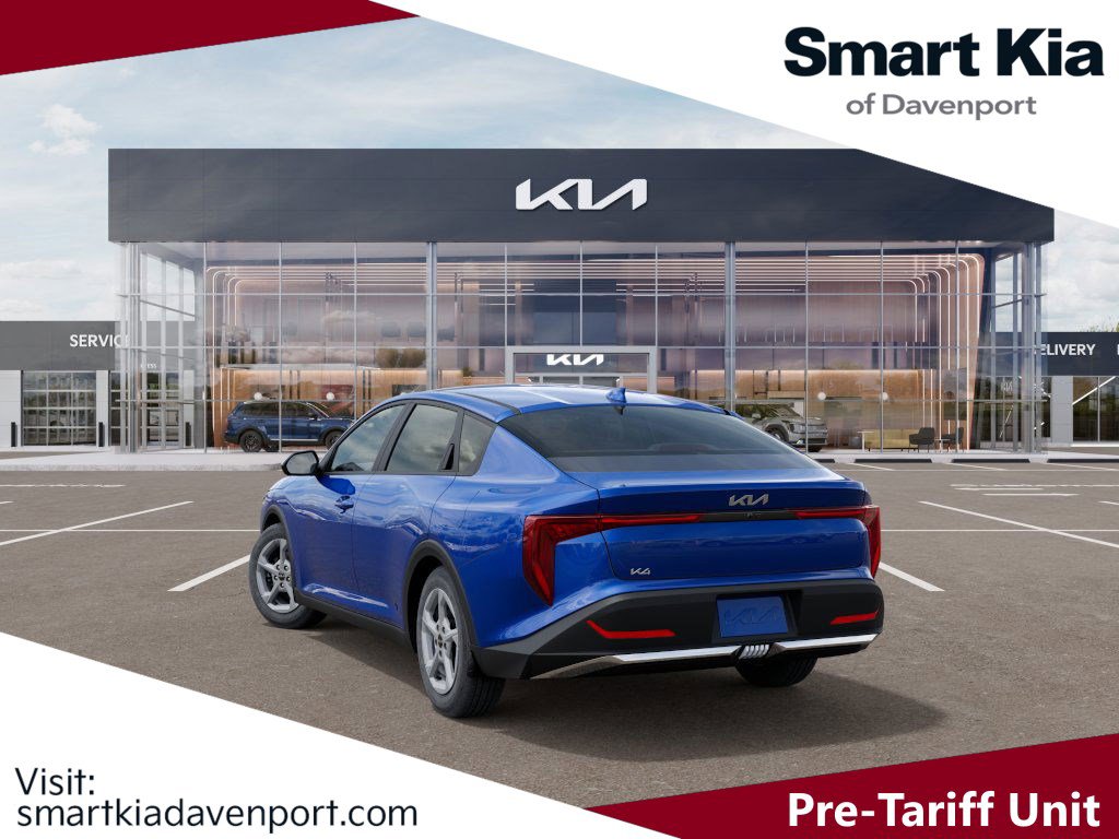 2025 Kia K4 LXS photo 4
